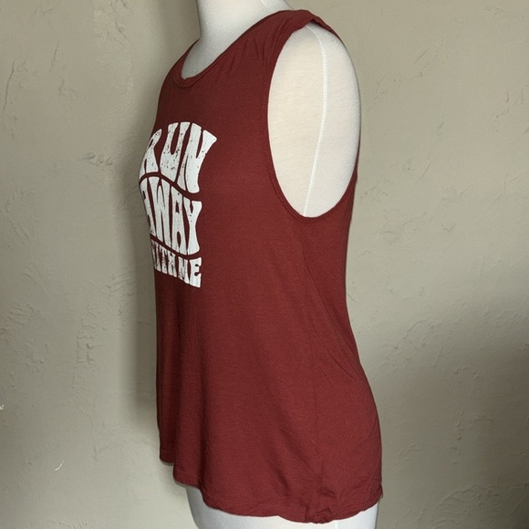 EXPRESS workout activewear tank top red in women’s size small - Picture 4 of 9